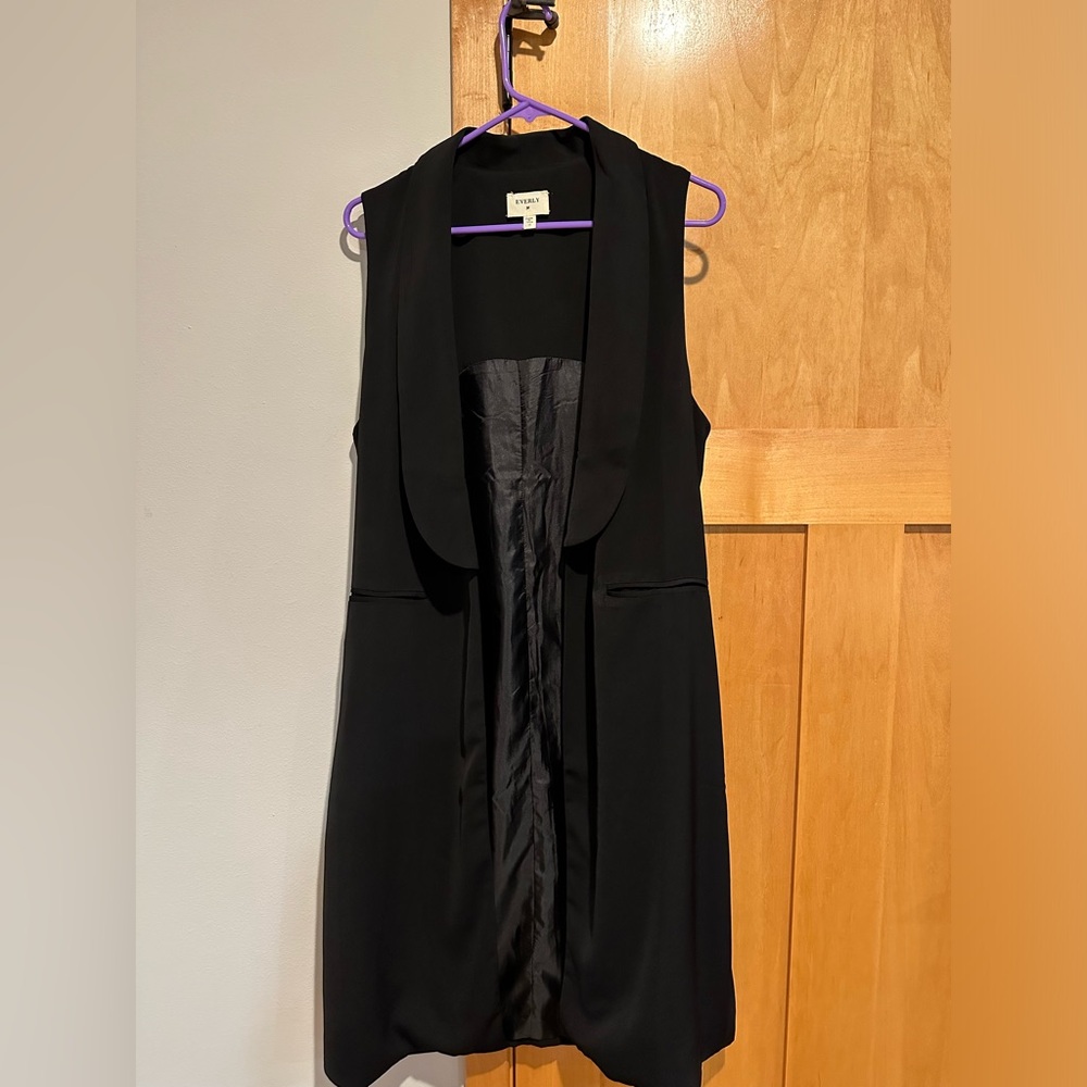 Everly black duster vest